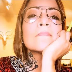 Meet your Posher, Lucia